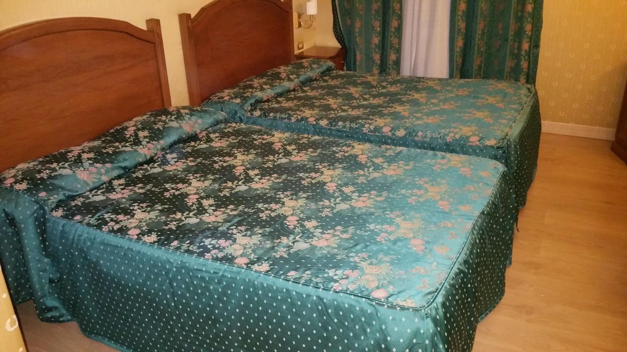 Hotel Giorgi Roma Esterno foto